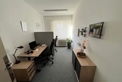 Privates Büro in Ebern-Alte Kaserne, 15 m², bis 2 Personen - 1