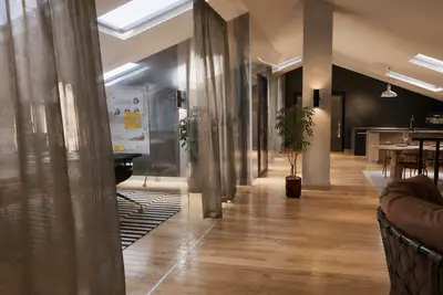 Privates Büro in Taufkirchen-Potzham, 250 m², bis 20 Personen - 1