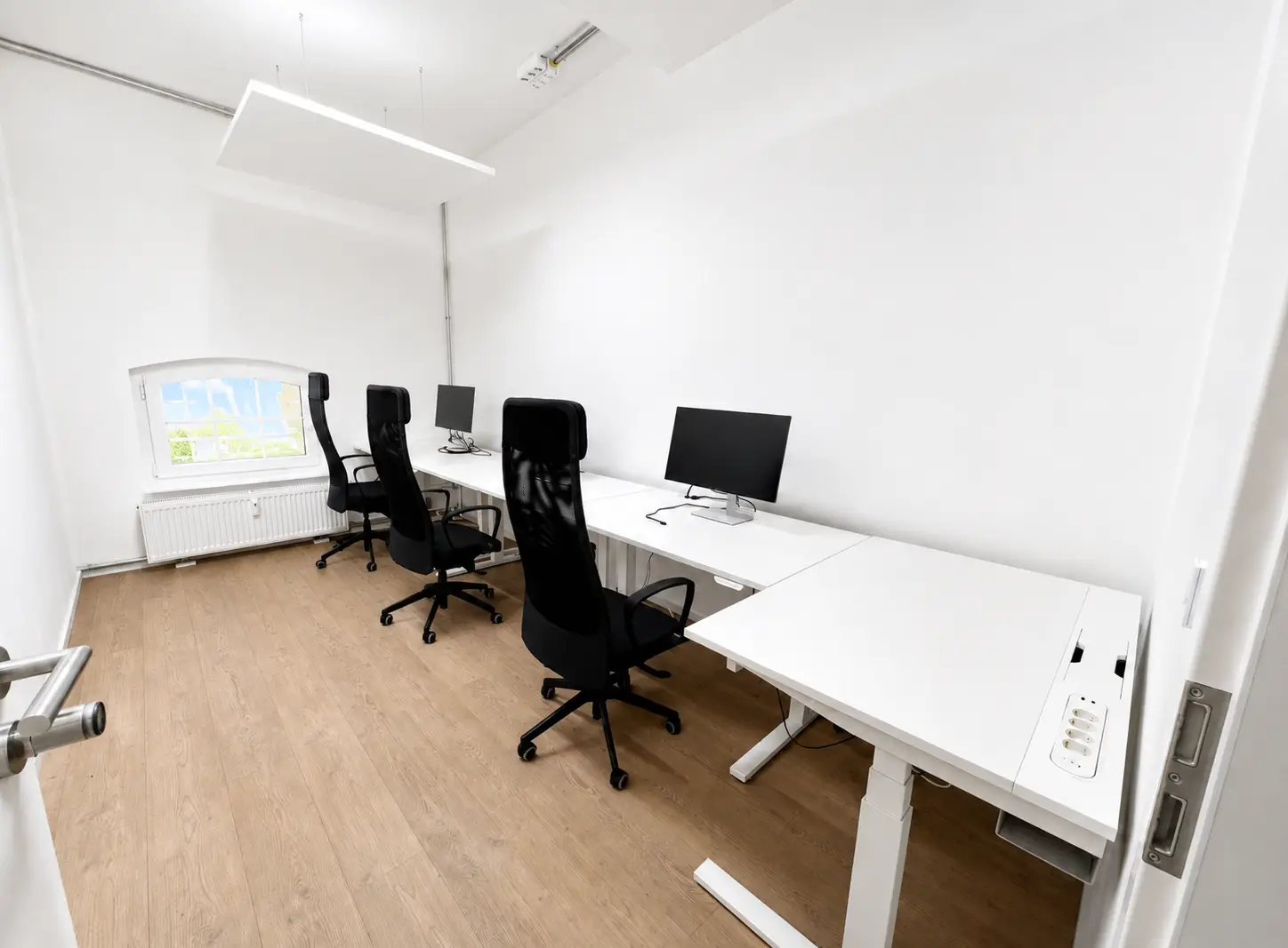 Privates Büro für bis zu 1 Personen