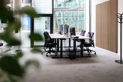 super büro - 1