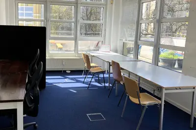 Voll ausgestattete Büroräume im Graefekiez in Kreuzberg - 7