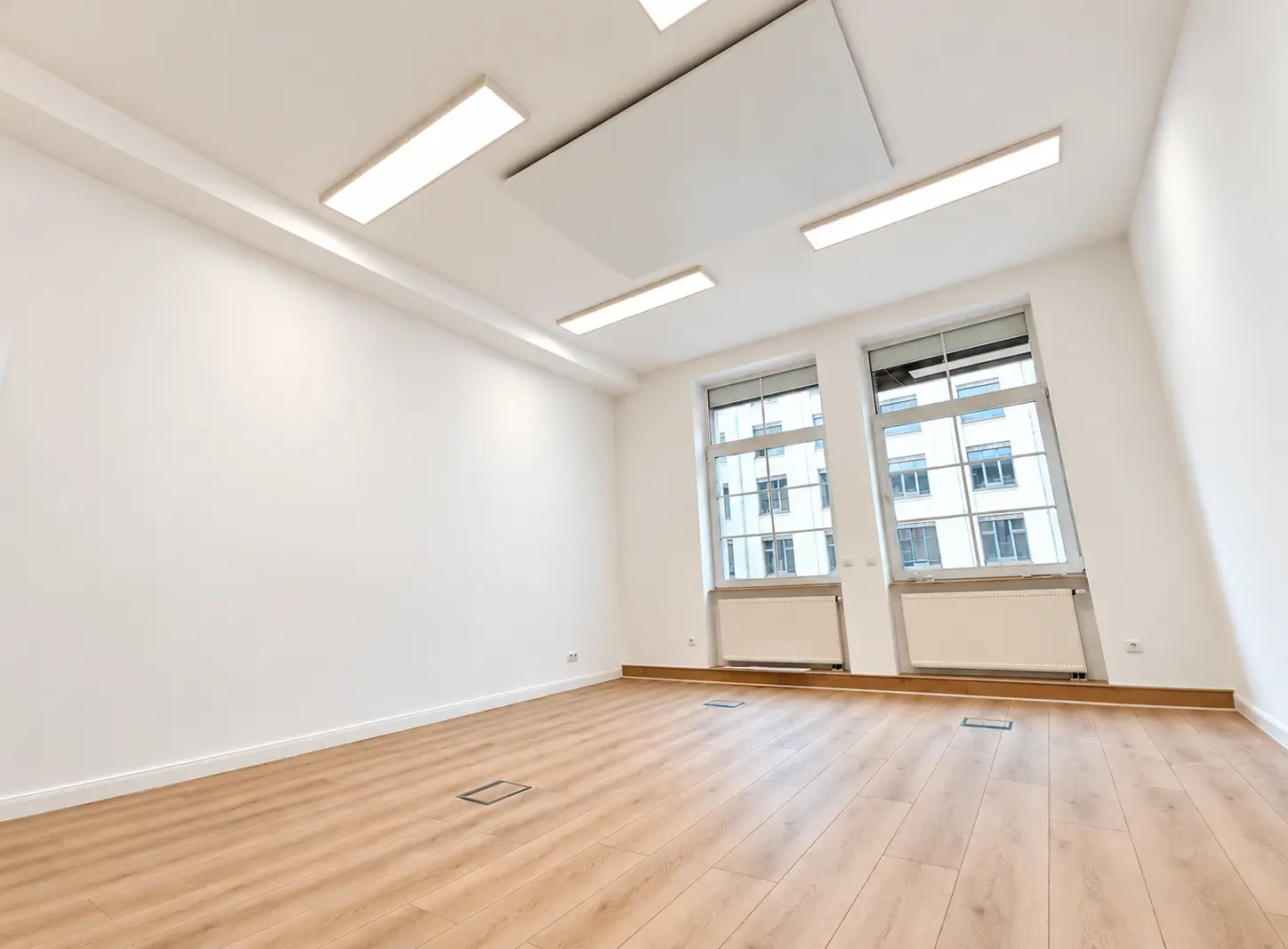 Privates Büro für bis zu 6 Personen