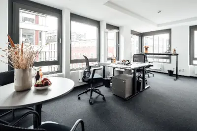 Flexible Einzel- und Teambüros in zentraler Lage am Hamburger Hauptbahnhof - 8