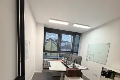 Büro im Industrie-Look in Winterhude - 6
