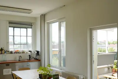 Grünes Büro mit Dachterrasse zur Untermiete - 2