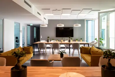 Plug & Play Büro für 20-30 Mitarbeiter - 1