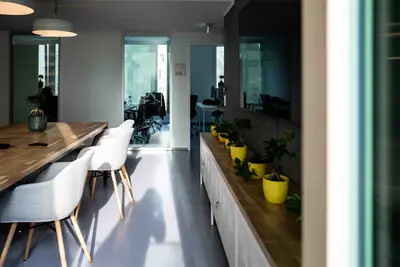 Plug & Play Büro für 20-30 Mitarbeiter - 2